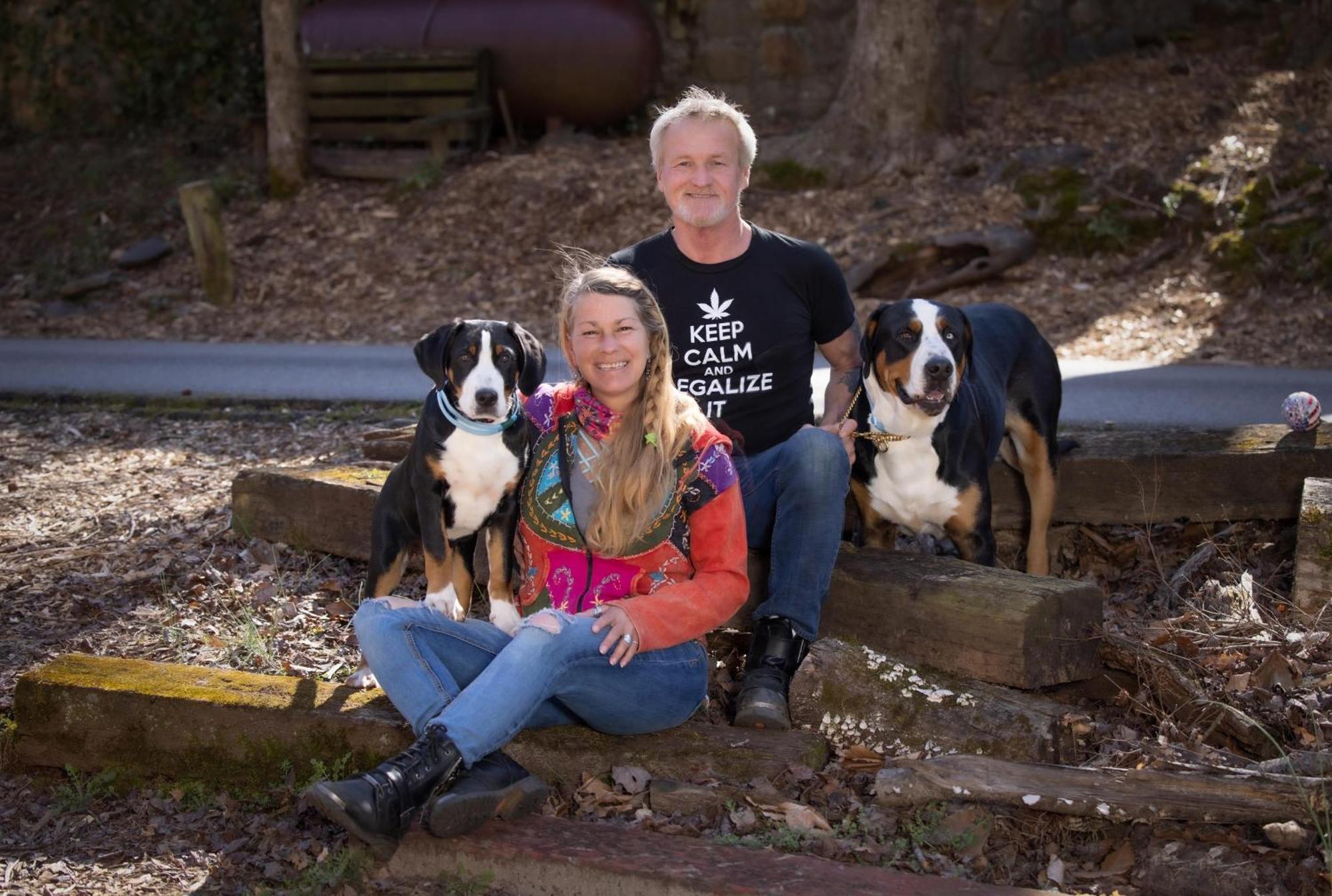 Bear Creek Lodge And Cabins In Helen Ga - Pet Friendly, River On Property, Walking Distance To Downtown Helen Luaran gambar